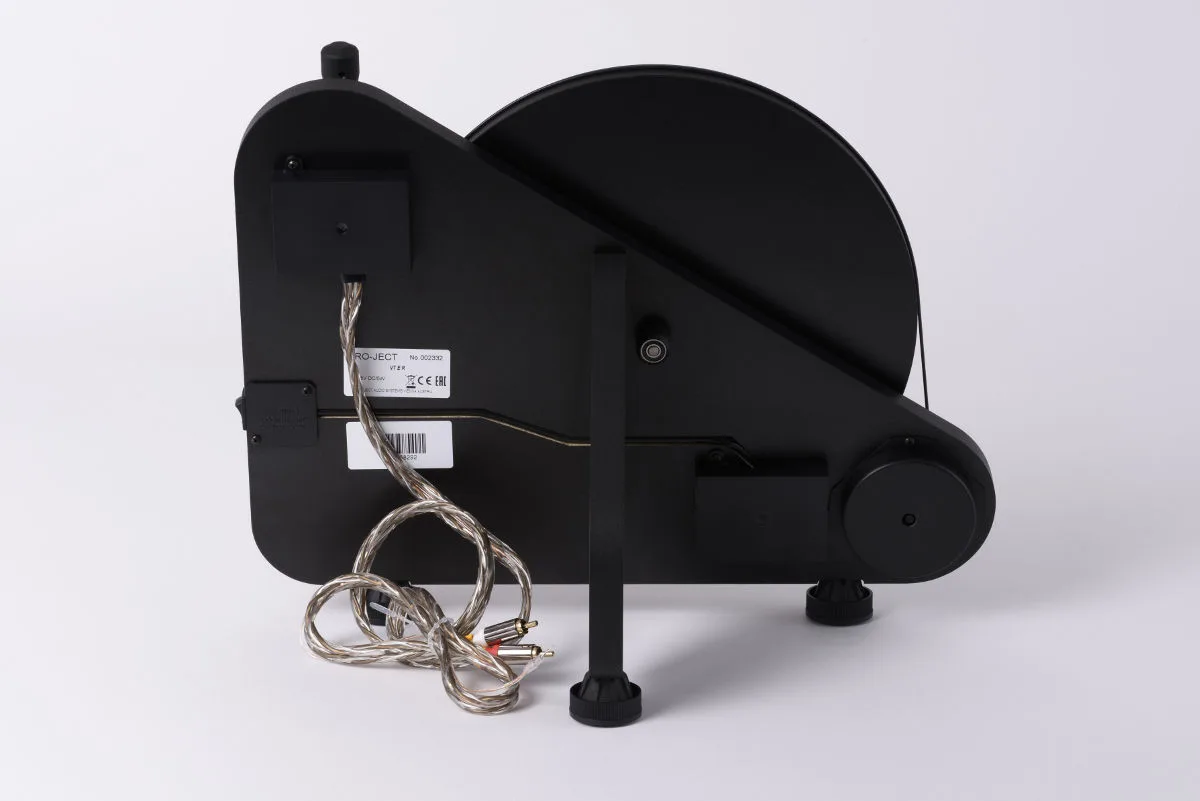 Pro-Ject Vertical Turntable E droitier OM5e noir Platines vinyle hi-fi
