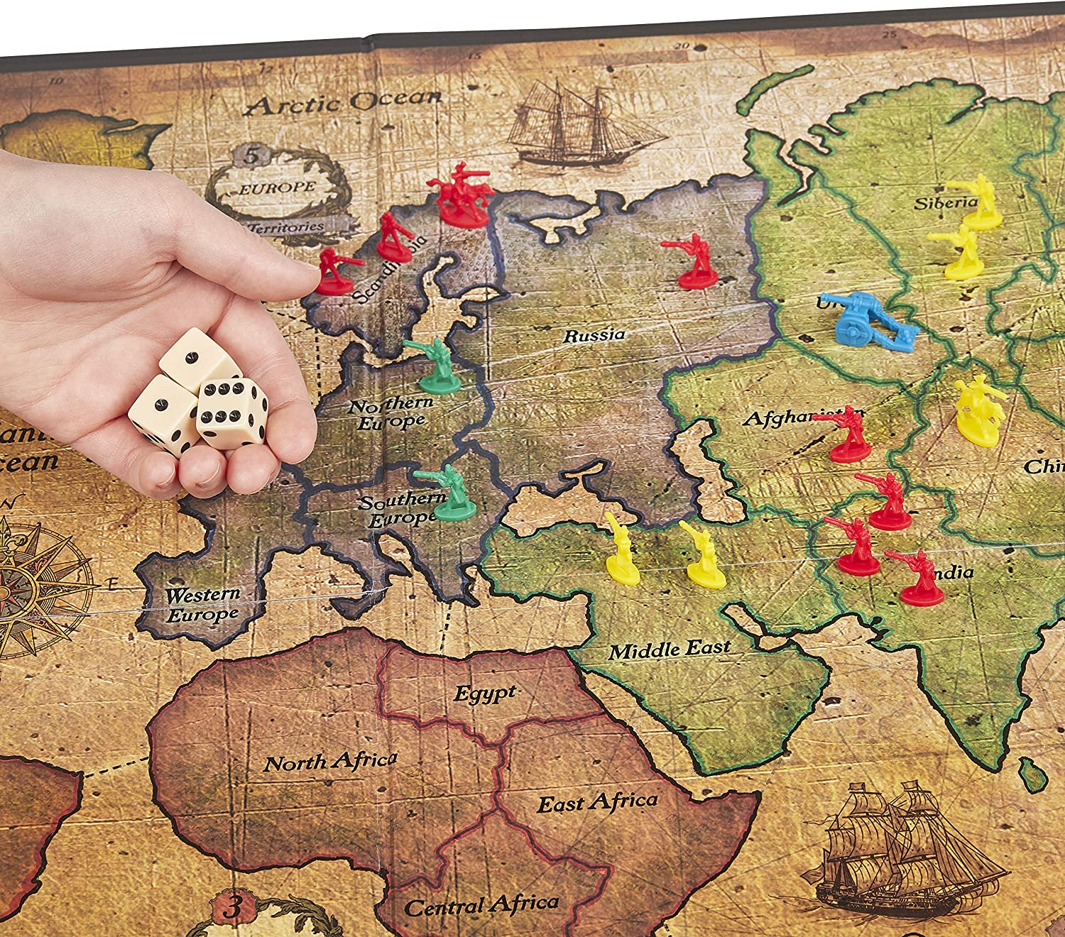 Hasbro Risiko BUNDLE - 60 Jahre Jubiläums-Ausgabe + Strike Kartenspiel Strategiespiel