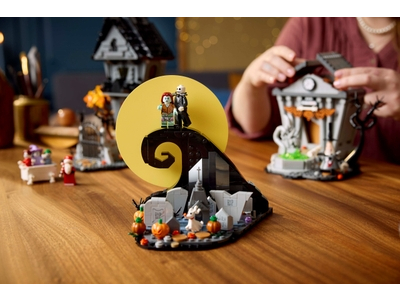 LEGO Disney Tim Burton's The Nightmare Before Christmas (21351)