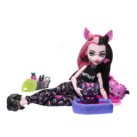 Mattel Monster High Schaurig schöne Pyjamaparty Draculaura