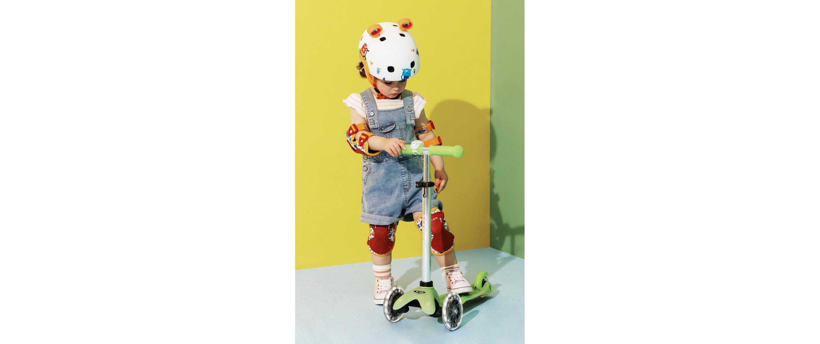 Kickboard Mini Micro Deluxe Glow LED LimettengrünScooter für Kinder