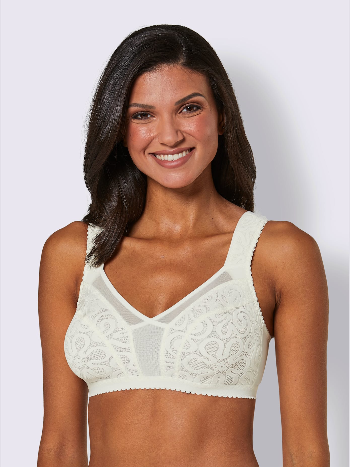 Soutien-gorge large sans armatures bon. b, c, d, e