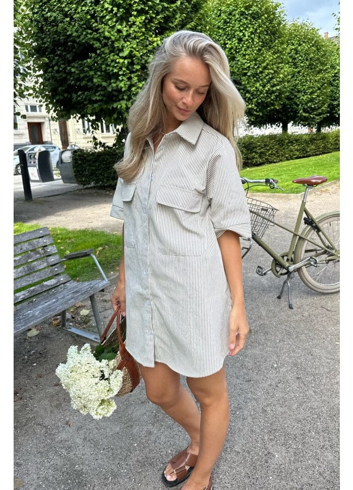 BYIC Selda Shirt Dress dark beige woven stripe