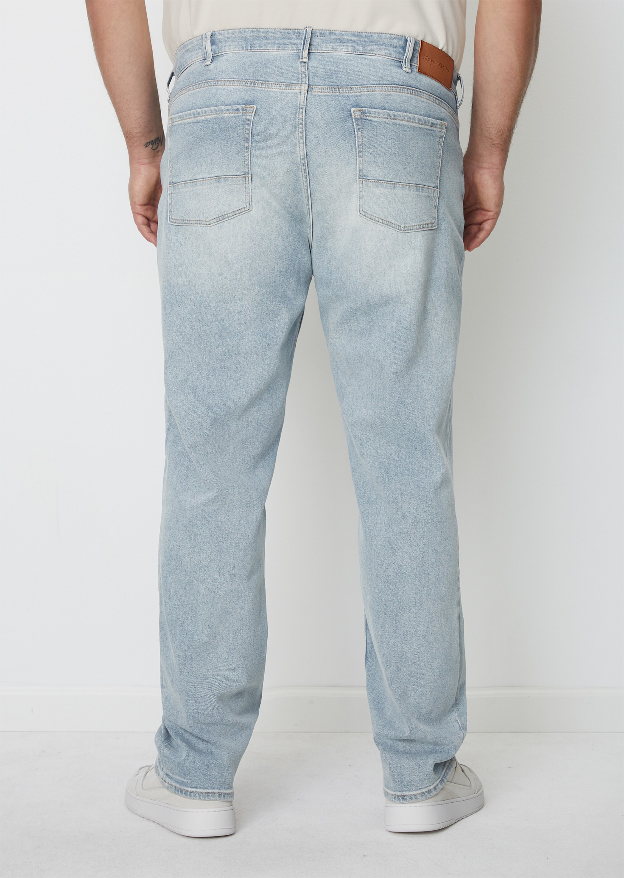 Jeans Modell SJÖBO shaped aus Bio-Baumwolle-Mix