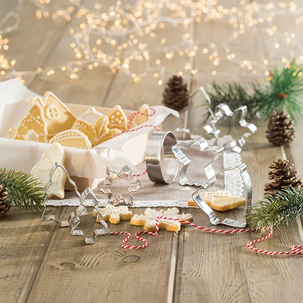 Set de 20 emporte-pièces de noël en inox Mathon