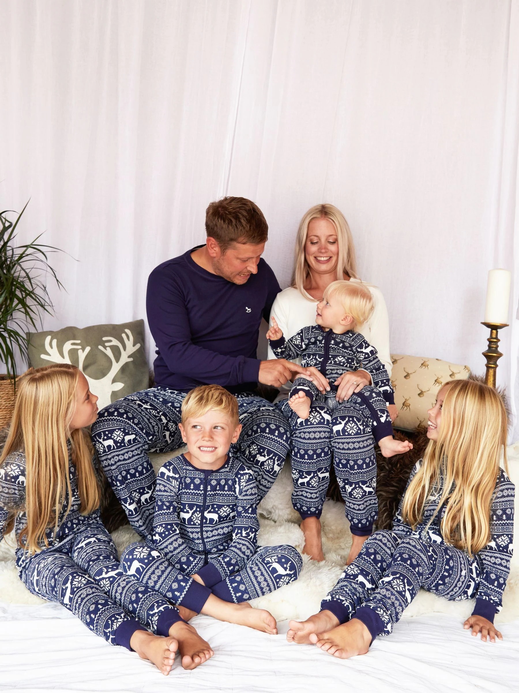 Blauw - The Little Tailor - Baby-onesie van 100% katoen met rendier - kerst - fair isle-patroon