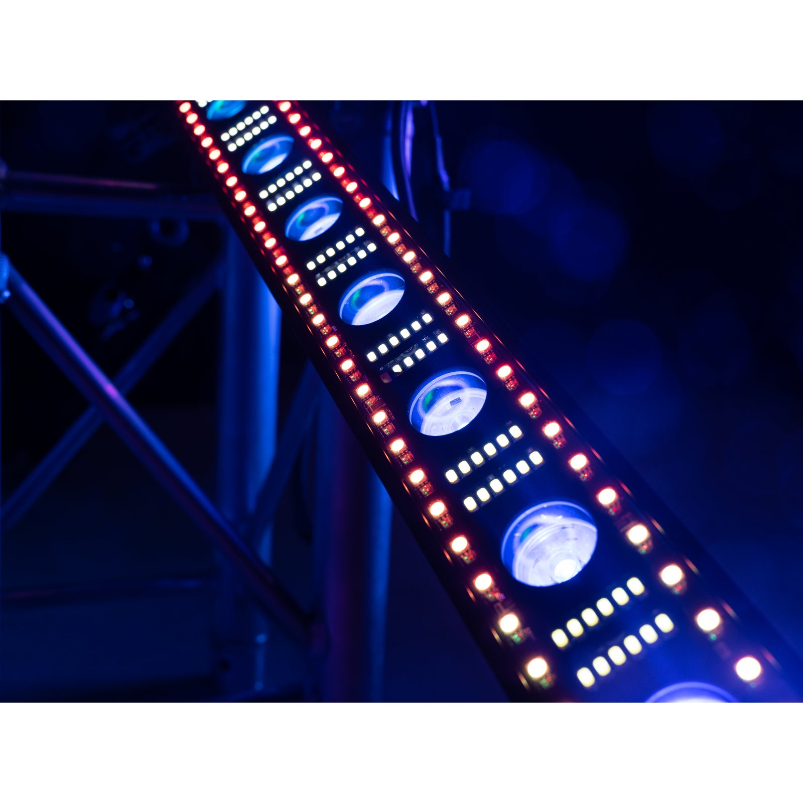 Eurolite LED STP-15 QCL Bar 3-in-1 RGBW LED bar