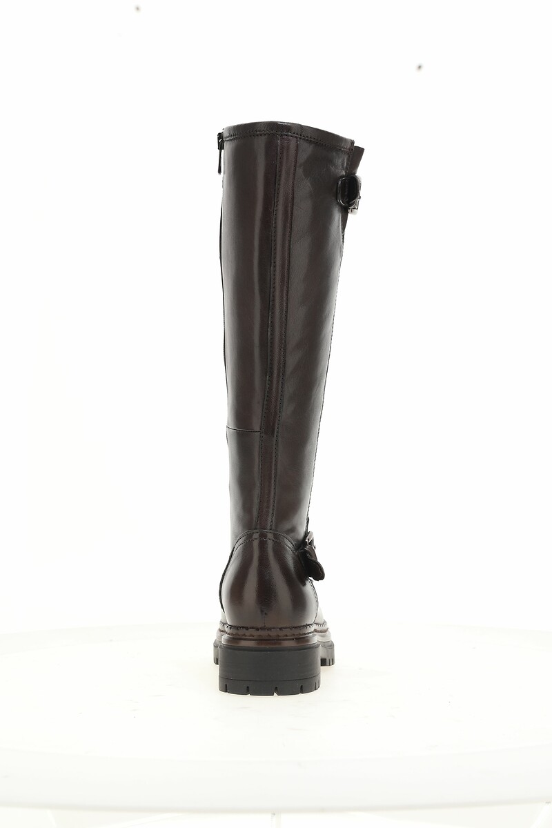 MJUS<br>Botas de couro com fivelas