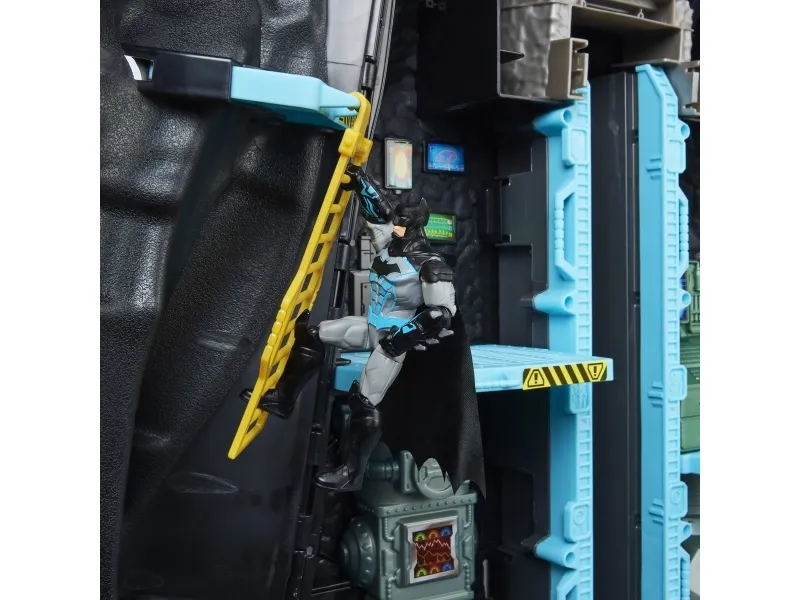 Batman Transforming Playset w/1 figure
