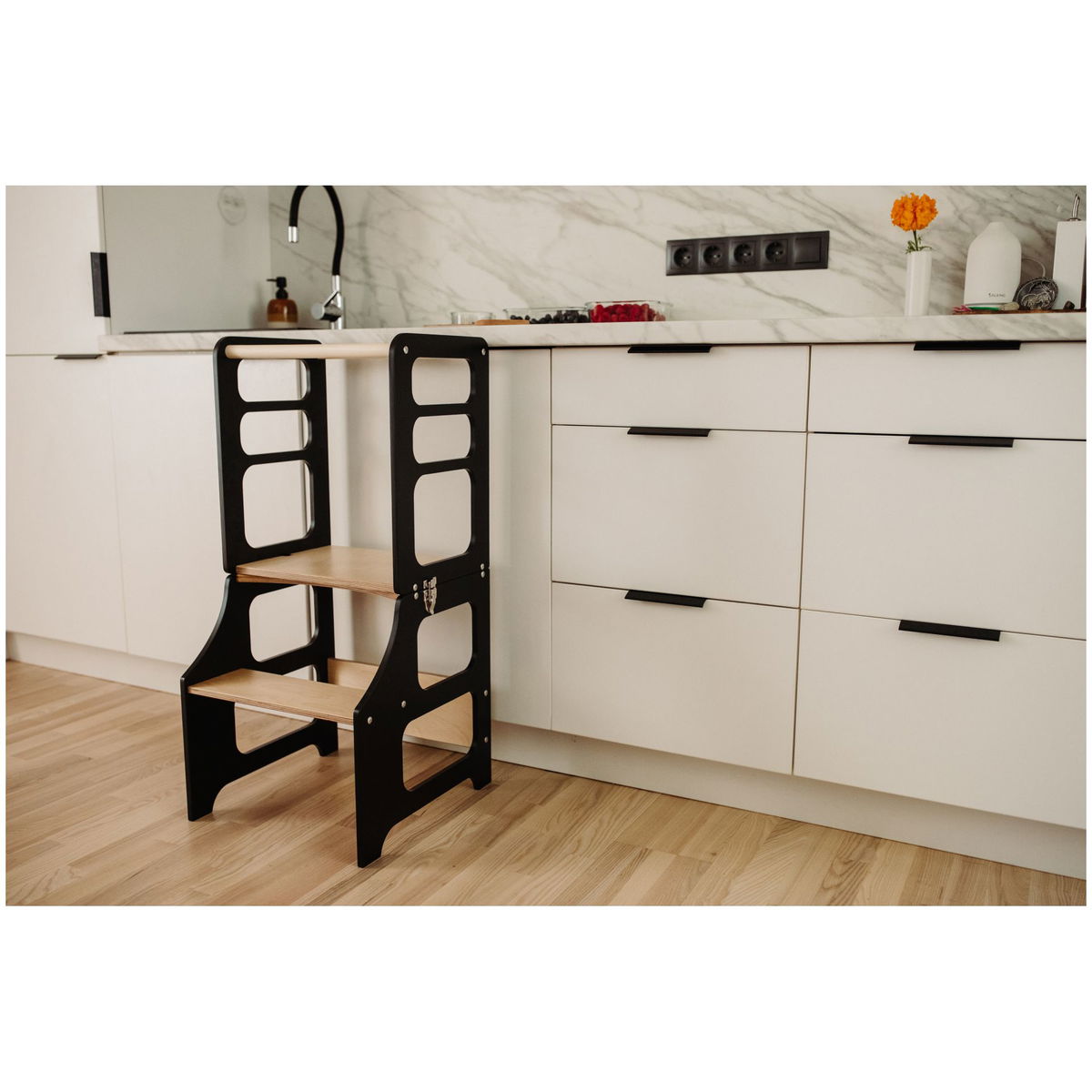 Duck WoodworksDuck Woodworks   Lernturm klappbar black
