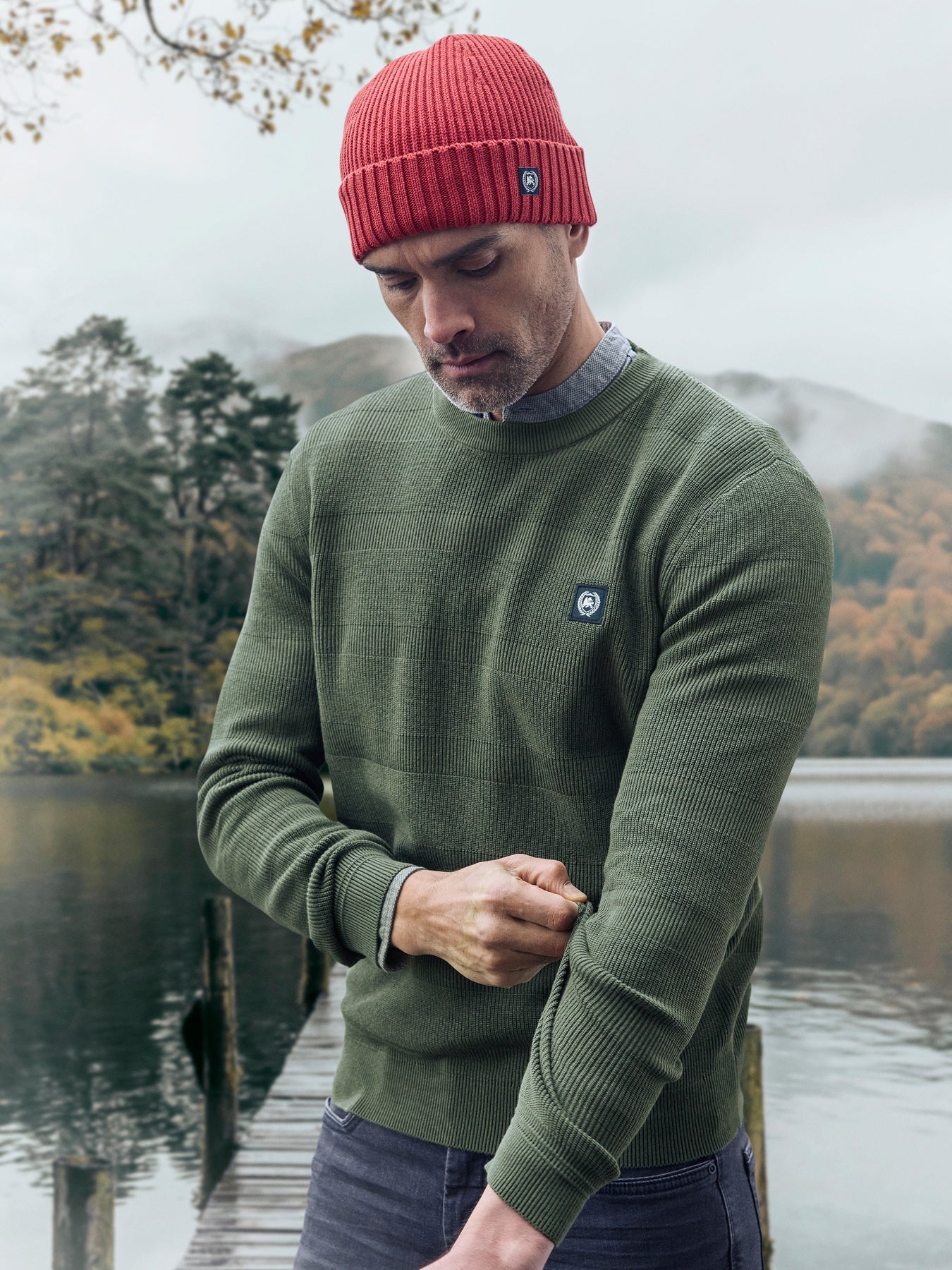 Strickpullover für Herren, tonal gestreift