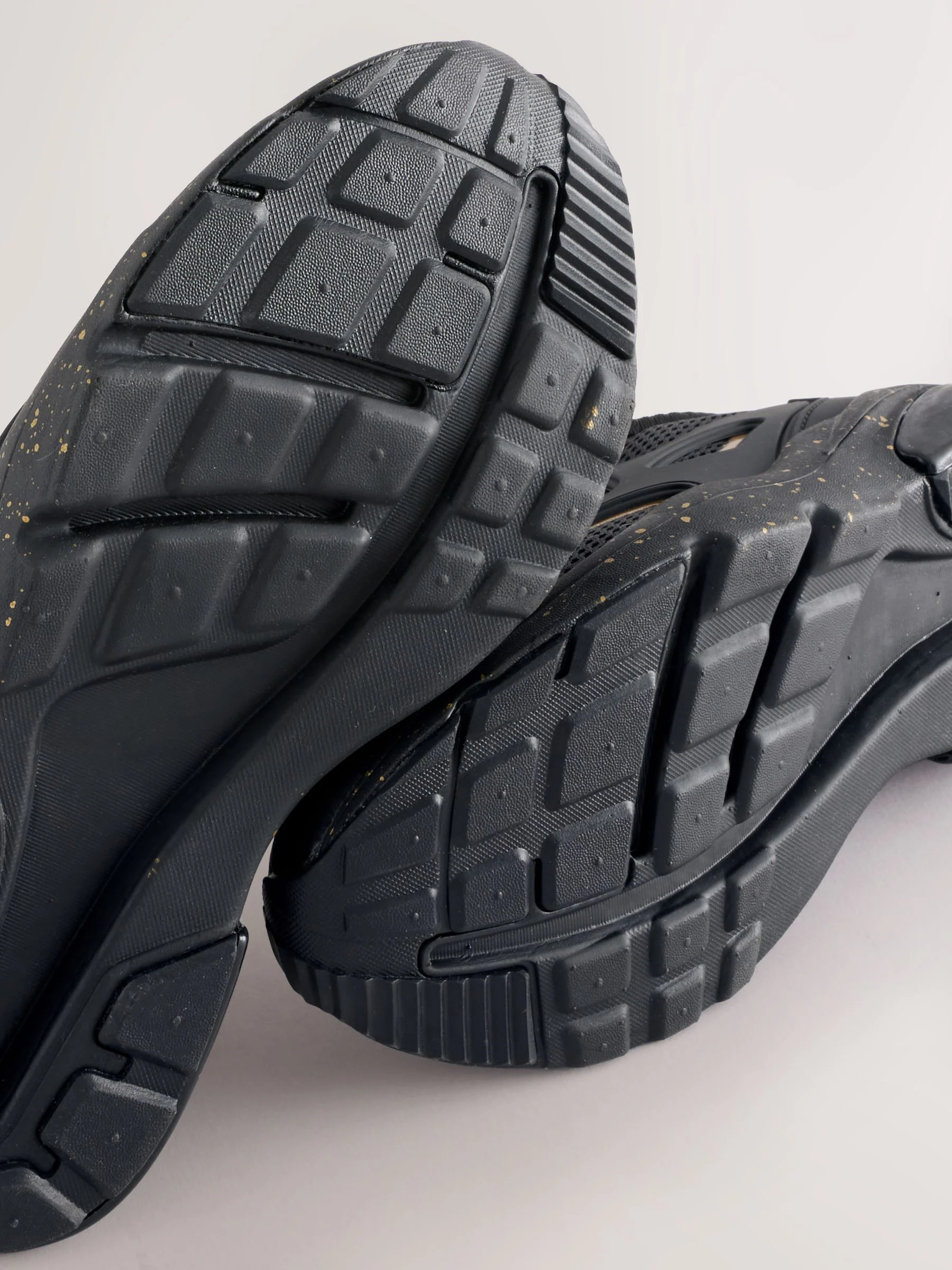 Zwart/goud - Elastische sportschoenen