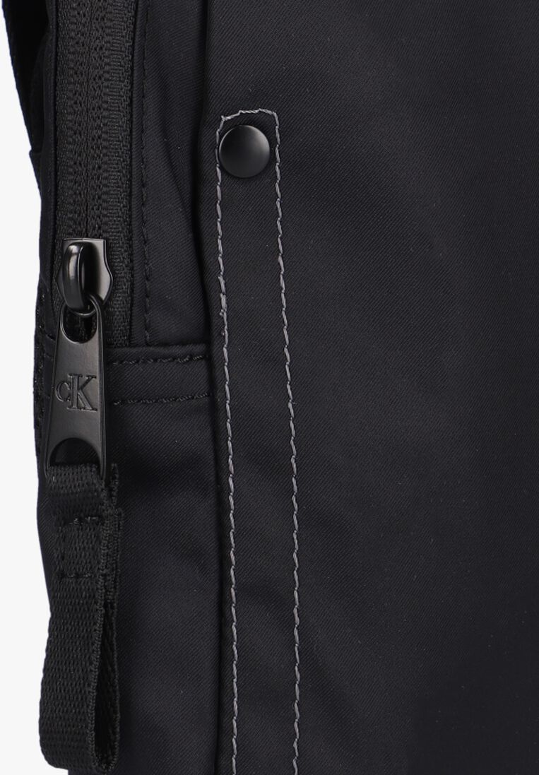 CALVIN KLEIN zwarte calvin klein reportertas sport essentials reporter18 w