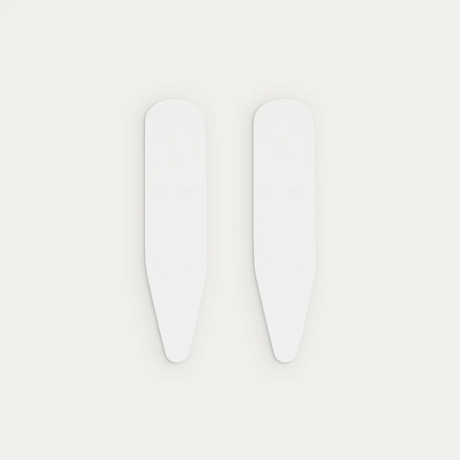 Set of 10 plastic collar stays