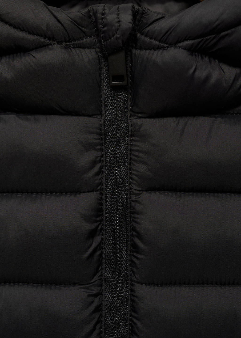 Geweldige bodywarmerbodywarmer zwart
