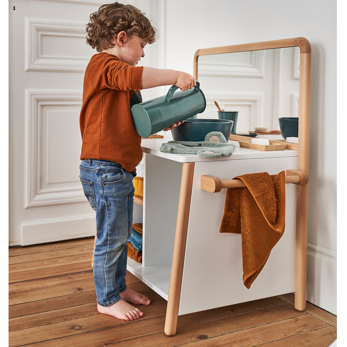 MINHA PEQUENA ESCOLA MONTESSORI X LA REDOUTE INTERIORS<br>Wastafel Montessori