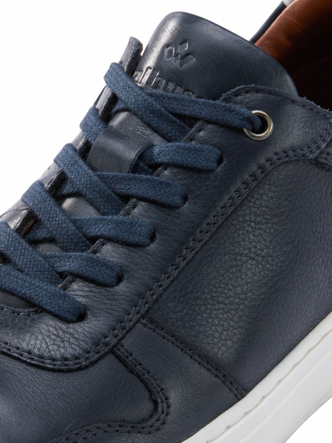 Club Court Sneaker