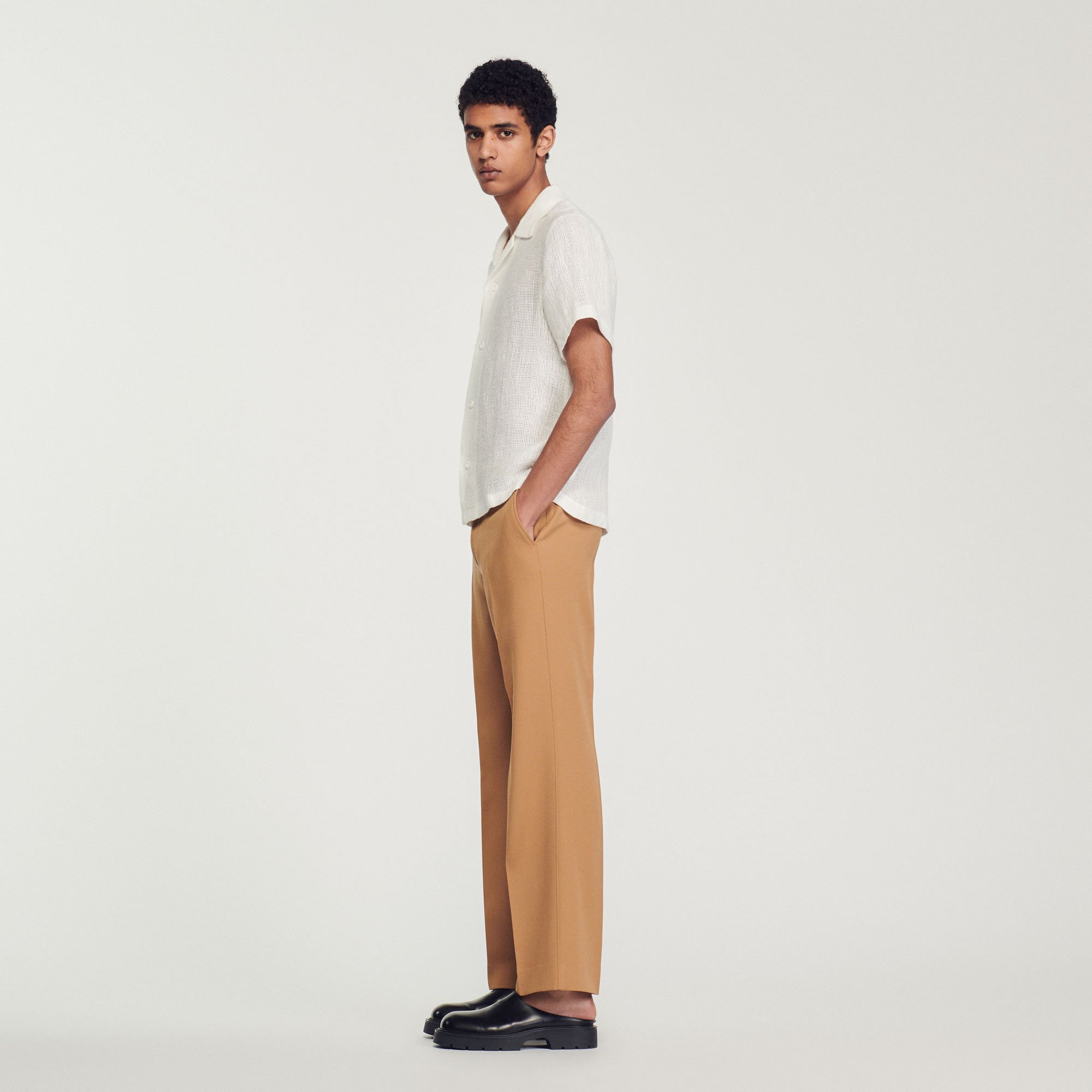 Chemise á manches courtes