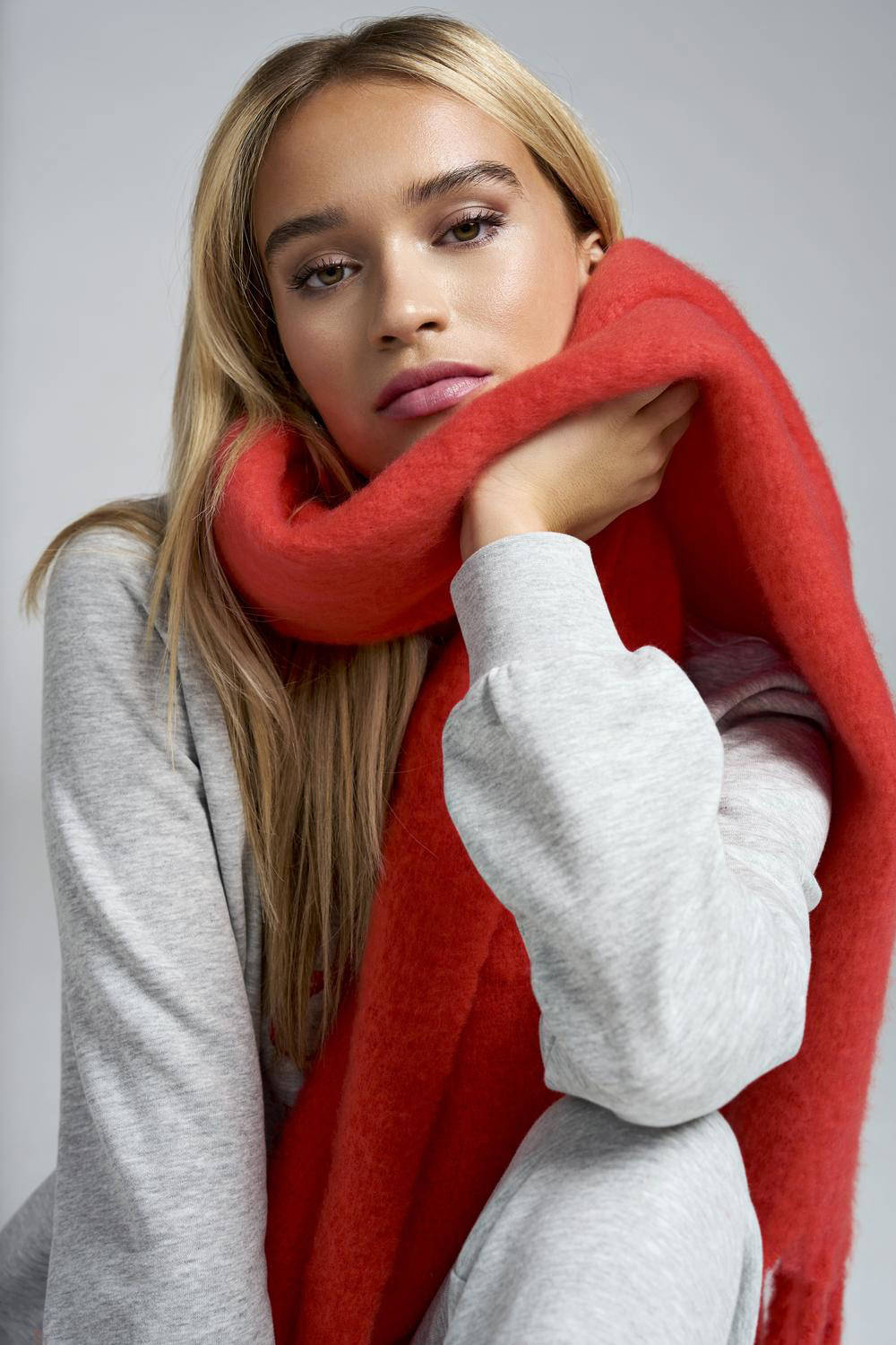 ONLY sjaal ONLROSEANNA met franjes rood