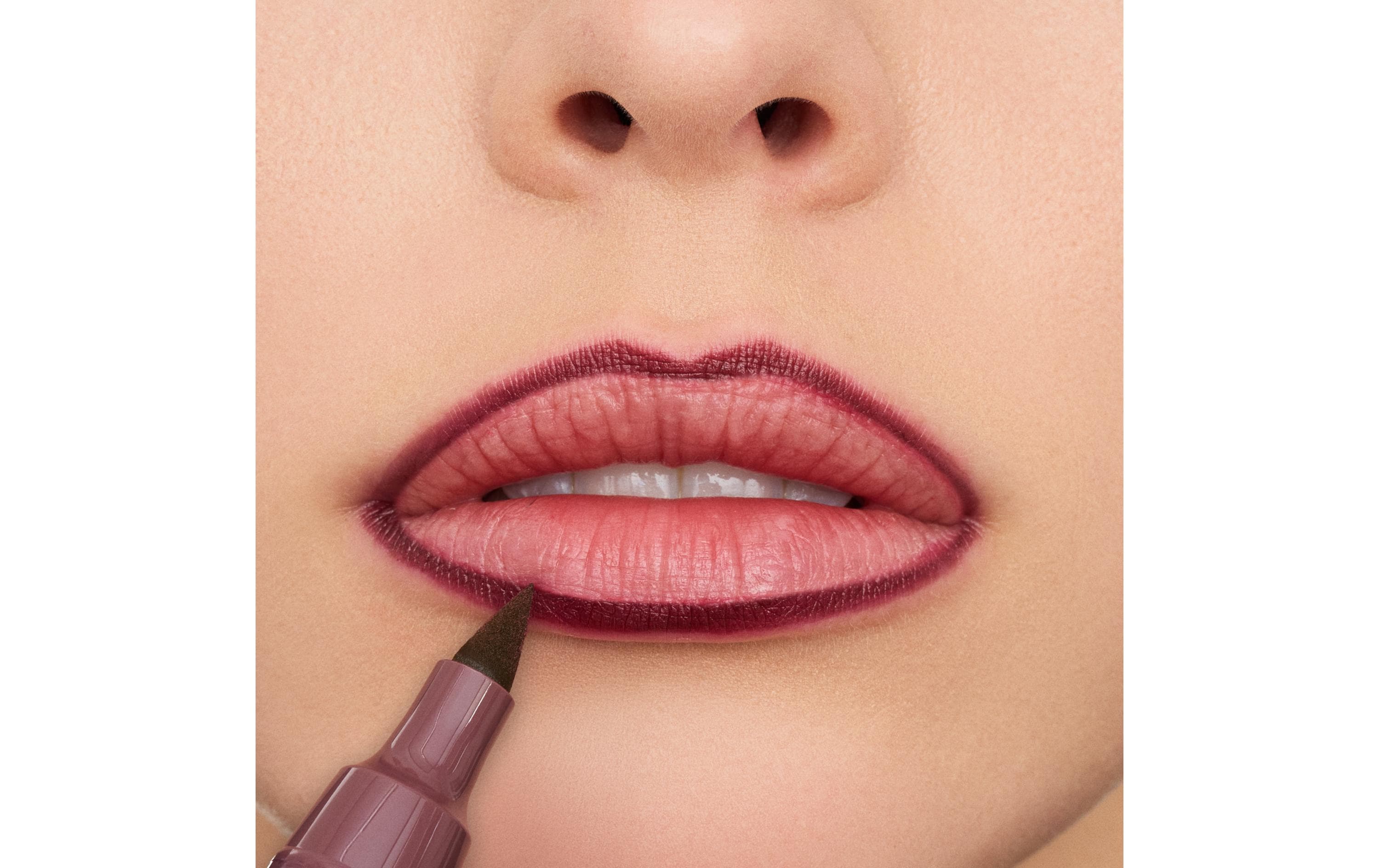 Lip Liner Line n' Stain! Tattoo 03 Make A MauveLanganhaltender flüssiger Lipliner in dunklem Mauve