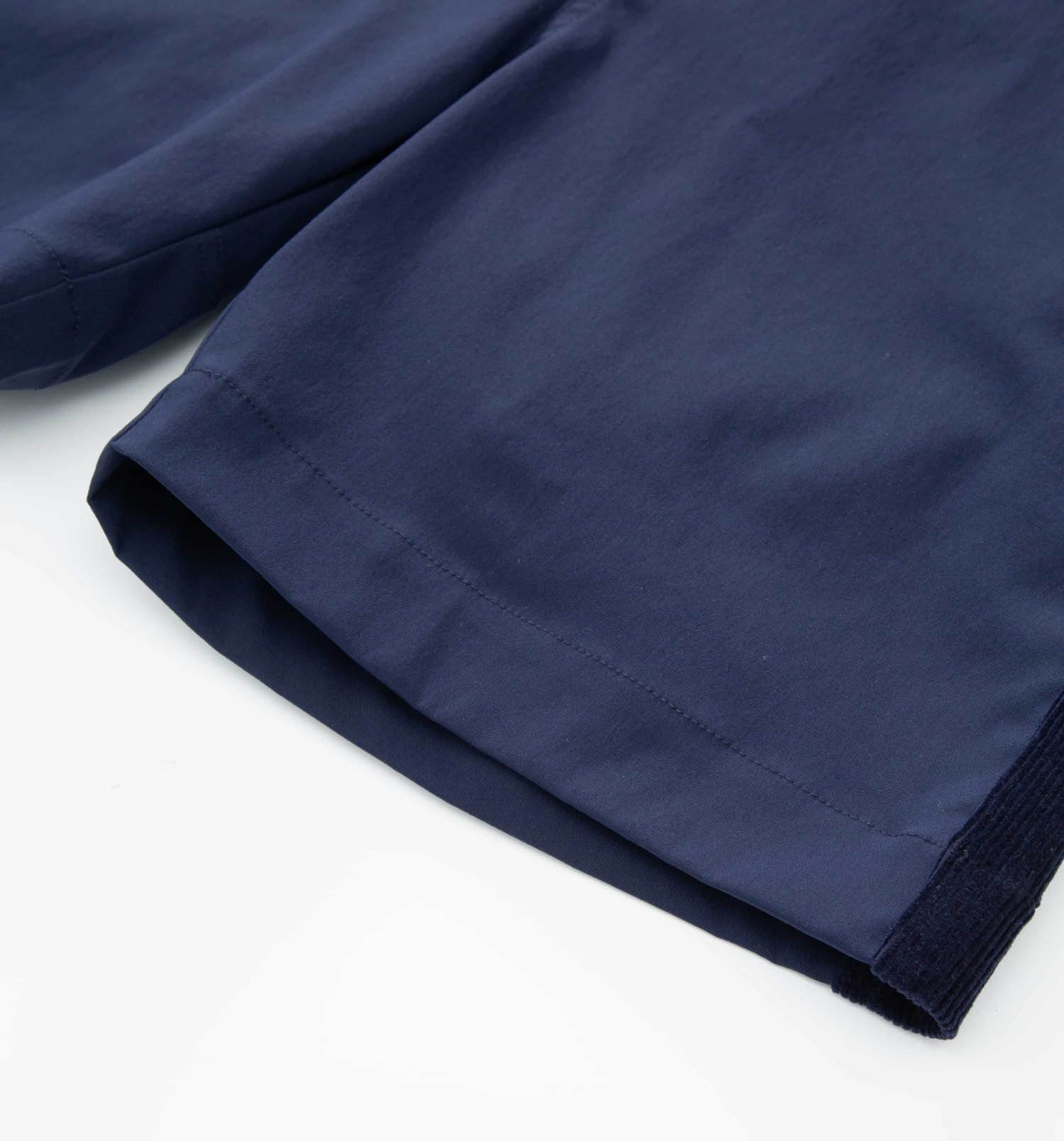 Romsdalseggen Kordfløyel Shorts Herre Blue Ink