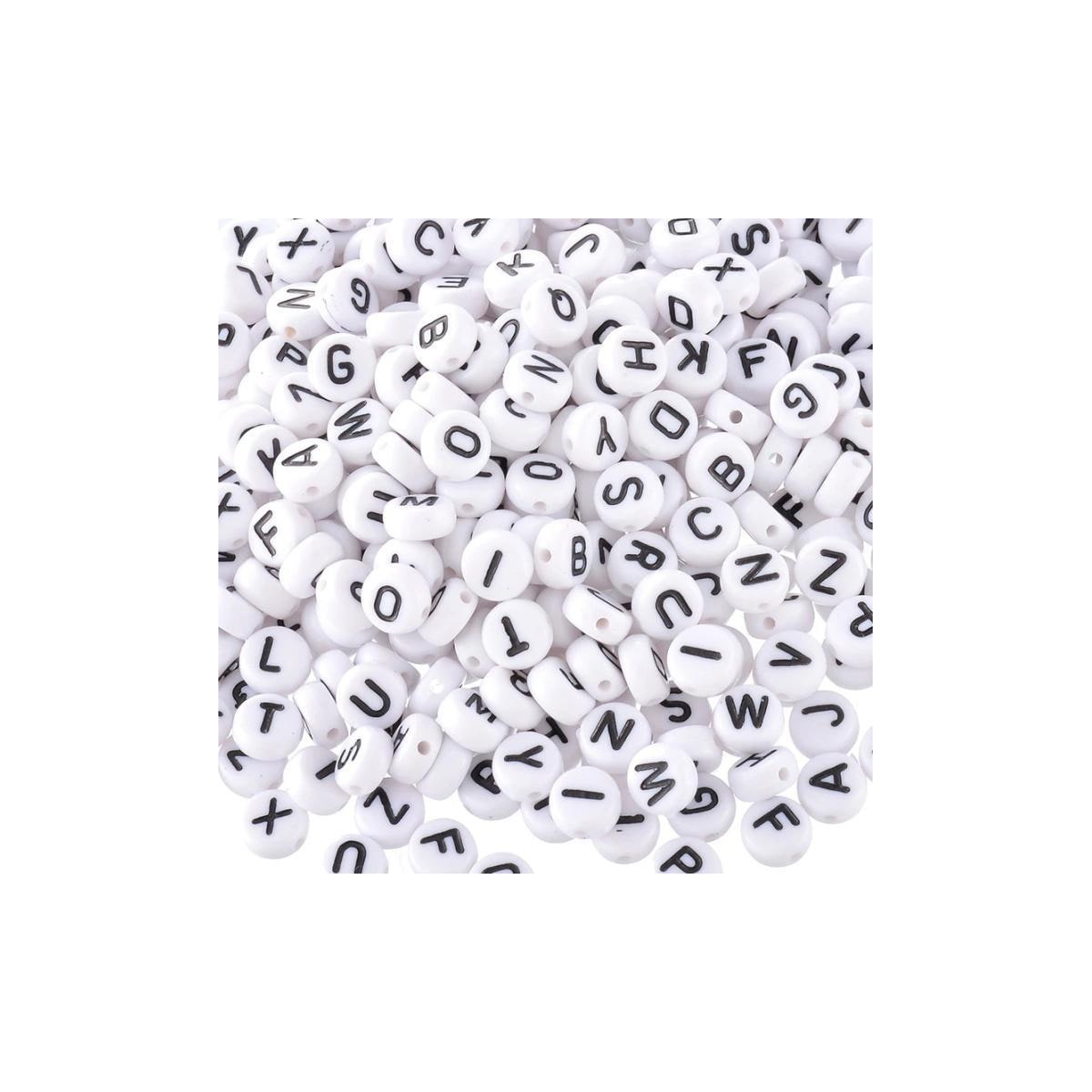 200 perler med bokstaver, hvit