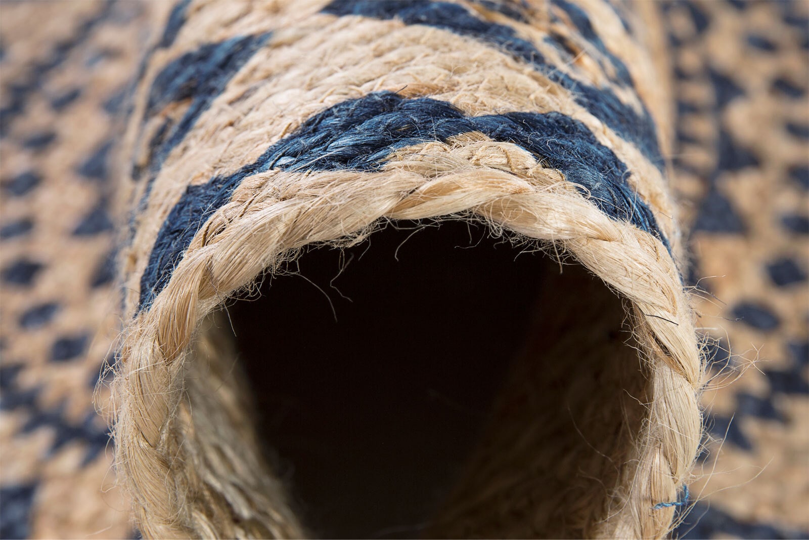 Jute-Teppich VänersborgØ120 cm rund Braun/Schwarz