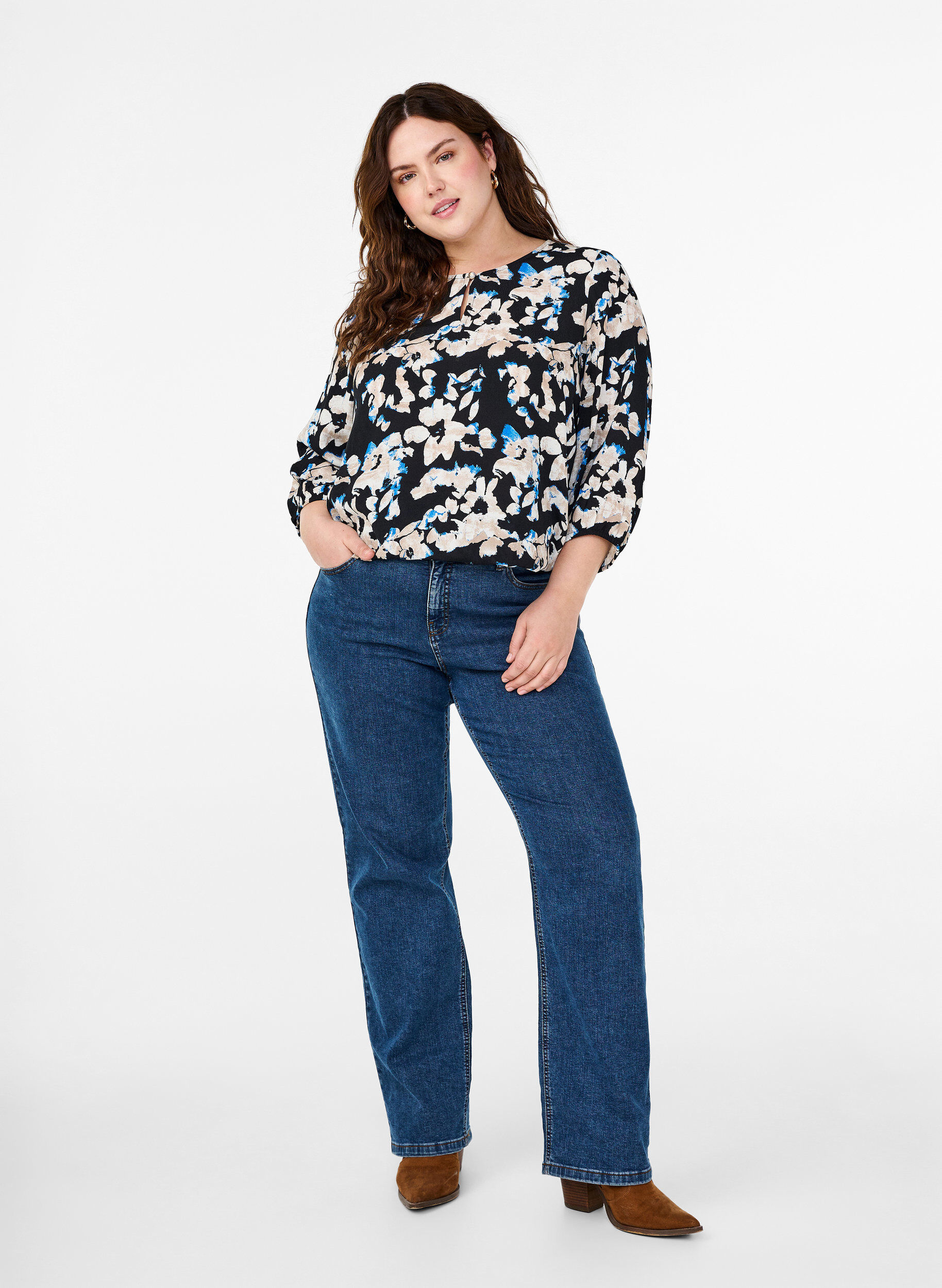 Viskosebluse med print og smock