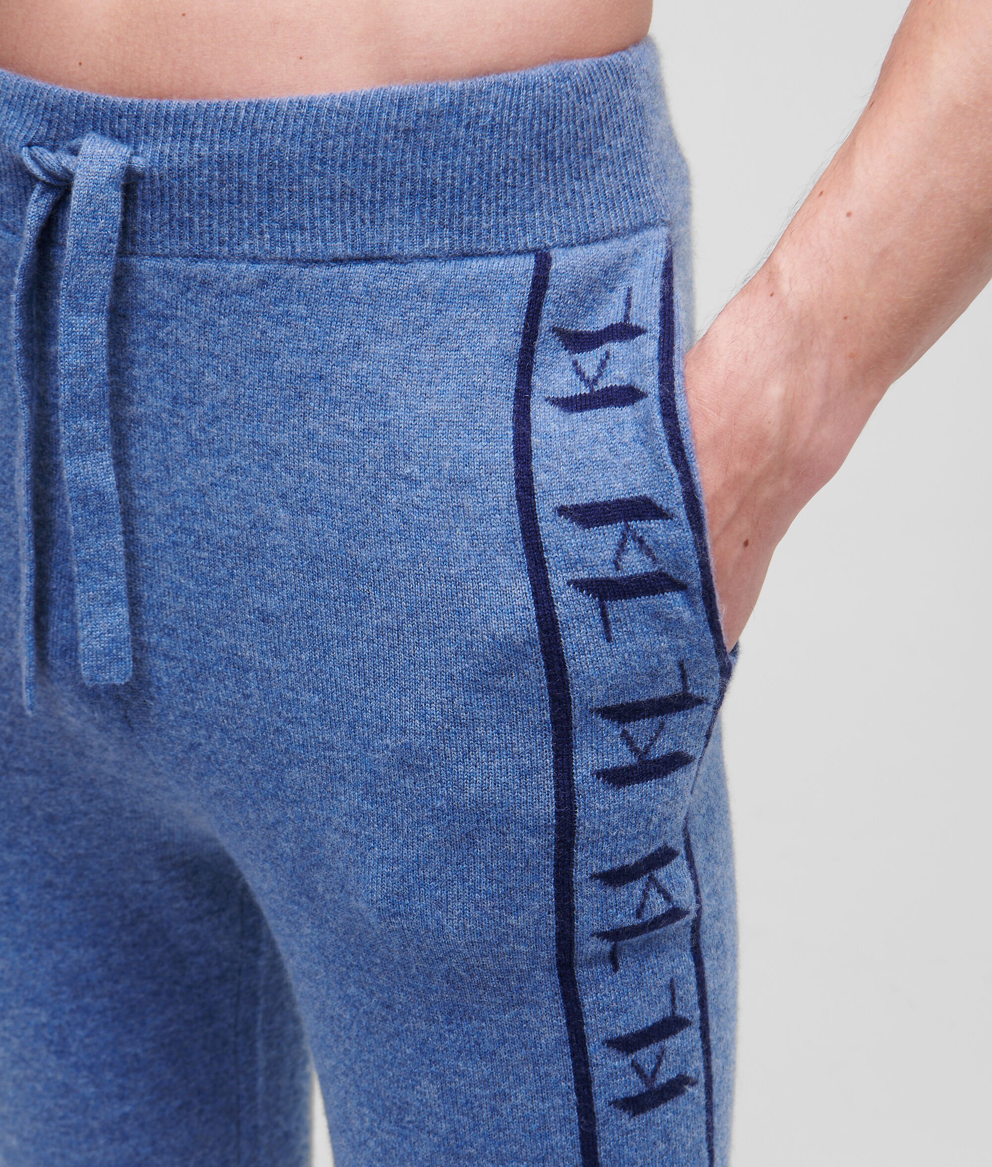 JOGGING KL MONOGRAM EN CACHEMIRE JACQUARD