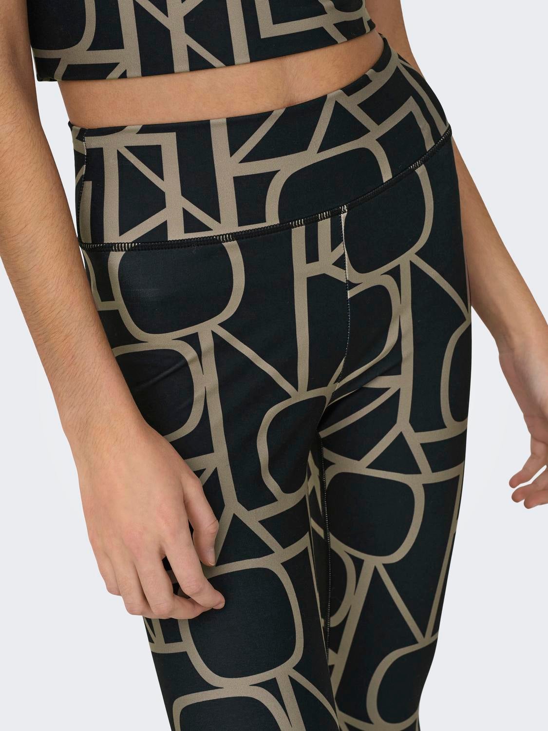 ONPFONT-2 Hohe Taille Skinny Fit Sportleggings Black