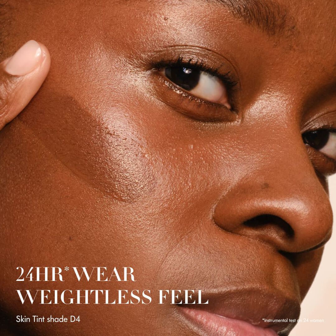 Giorgio Armani Luminous Silk Skin Tint