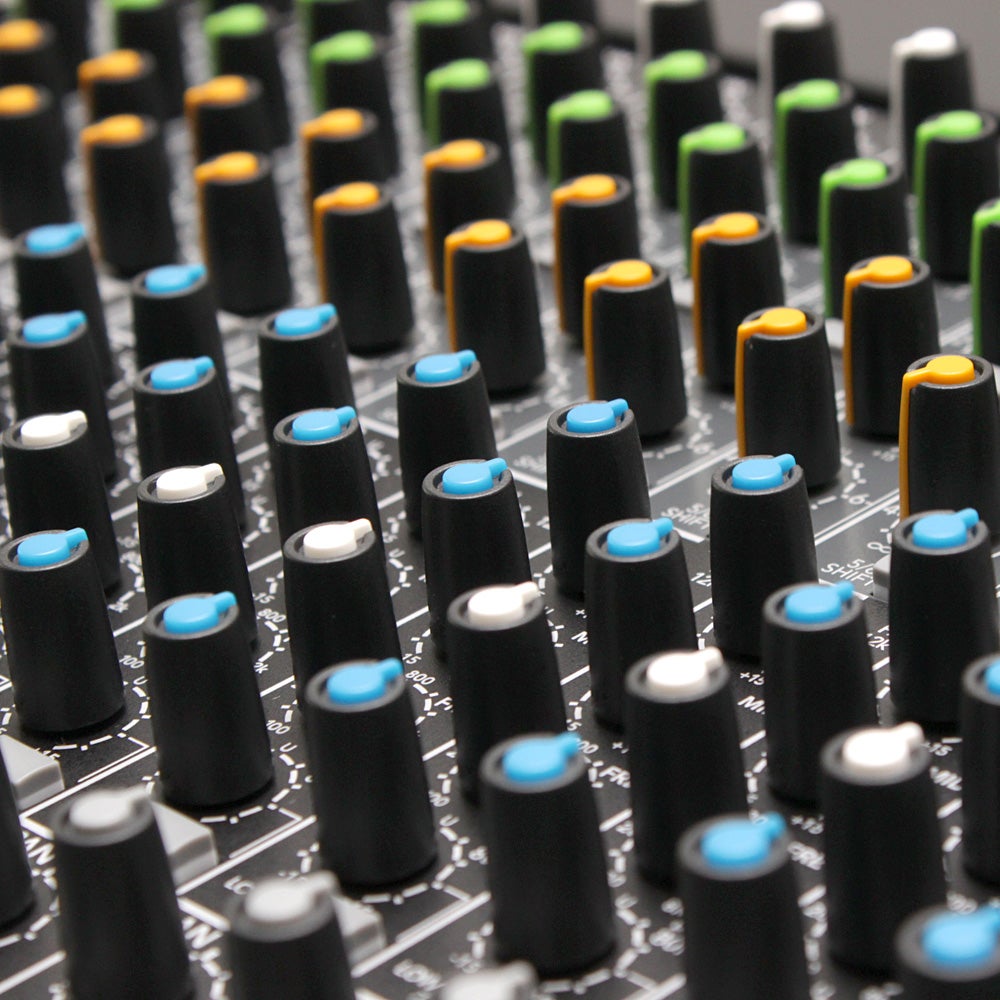 Mackie 1604VLZ4 mixer