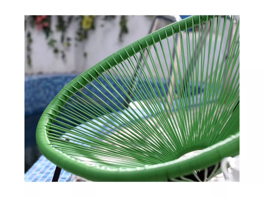 Salon de jardin 2 fauteuils oeuf + table basse vert ACAPULCO