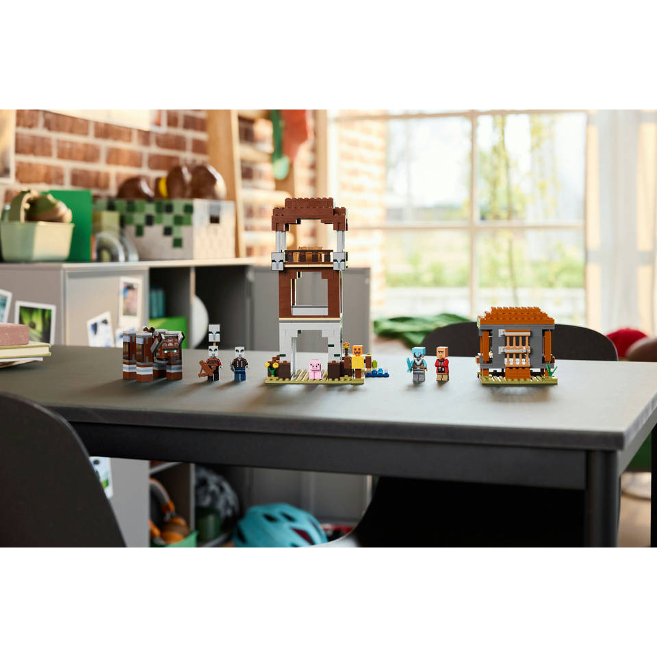 LEGO Minecraft de Plunderaar buitenpost en Verwoester 21278