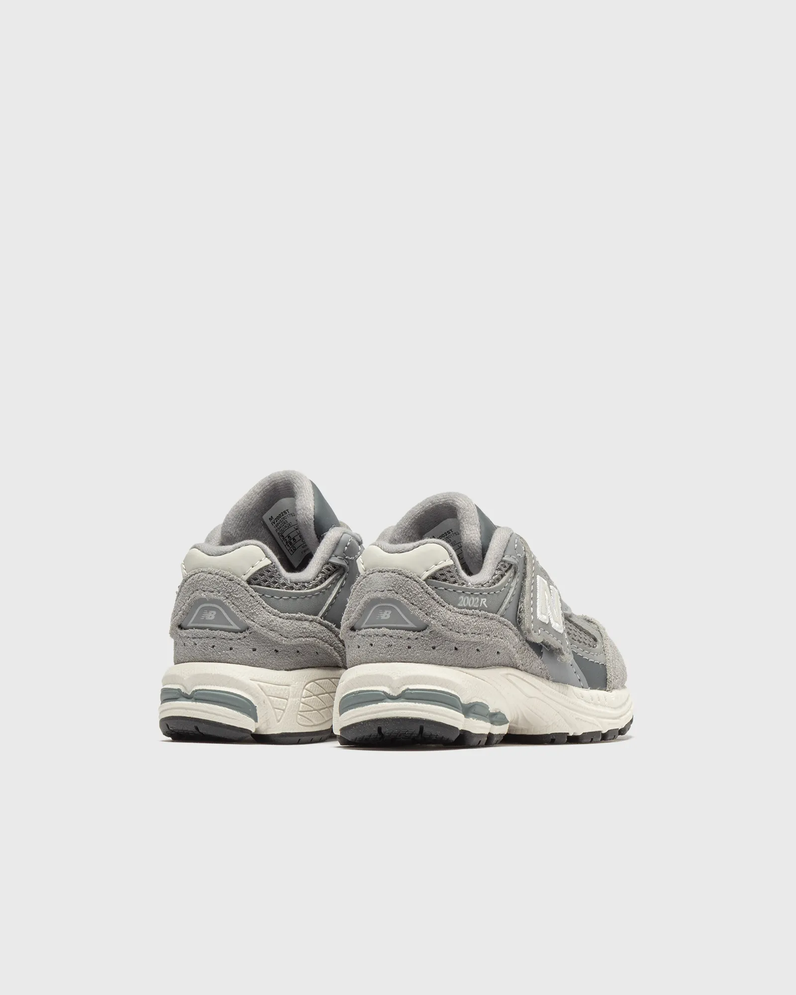 New Balance IV2002V1