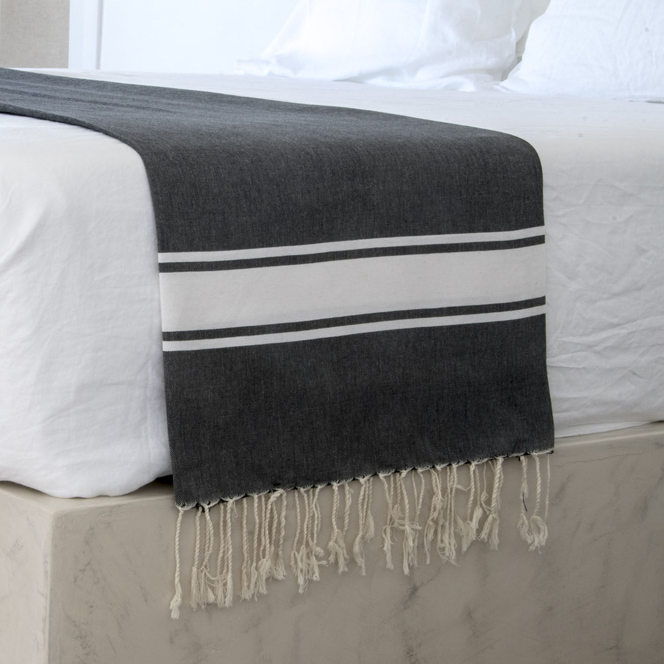 Febronie Nappe 100% Coton 200 g/m² Saint-Tropez noir/blanc