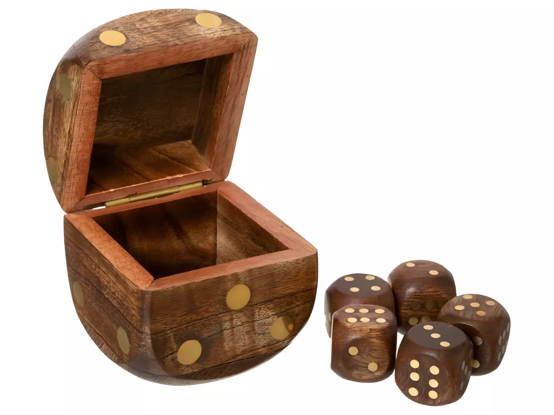 Objet déco Jeu de 5 Dés dans une Boite en forme de Dé en Bois de Manguier et Laiton