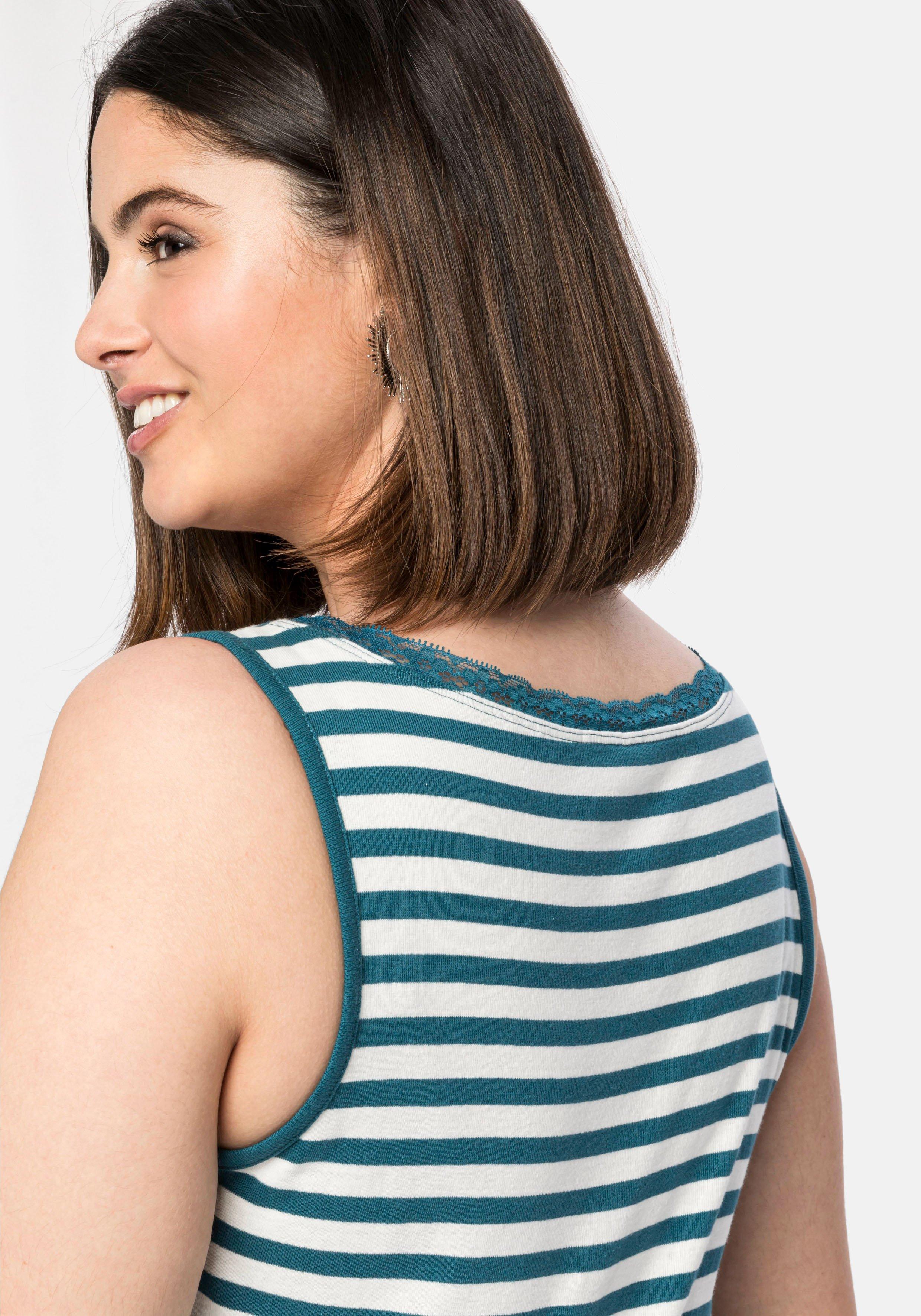 Tanktop mit Ringeln und Spitze am Ausschnitt