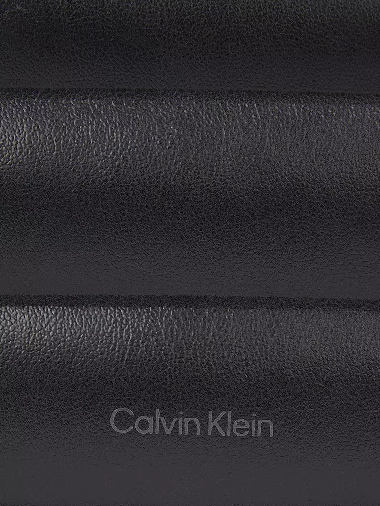 CALVIN KLEIN Tasche - Mini Bag QUILT  schwarz