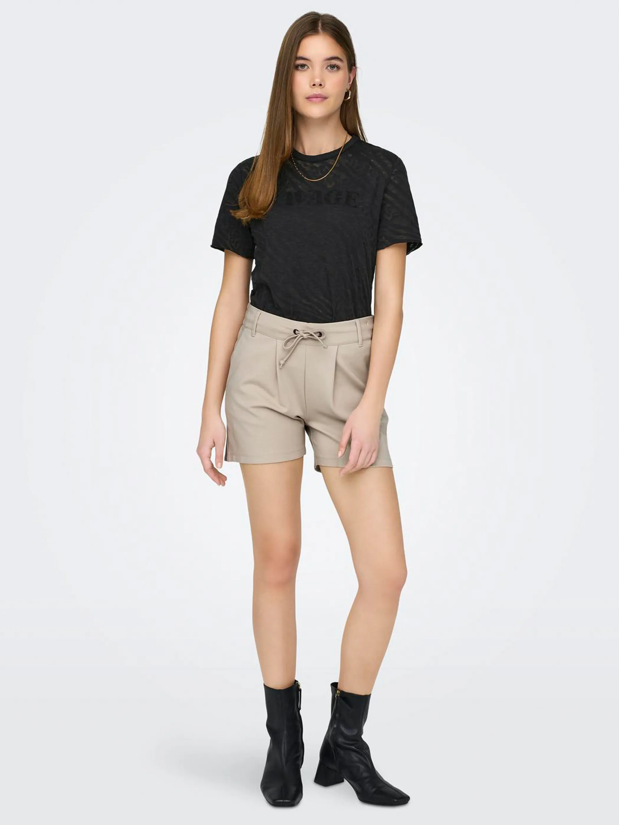 Only ONLREBE S/S TOP BOX J Shirt