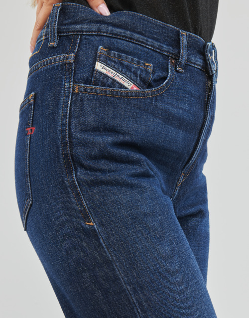 Diesel - 2016 D-AIR - Bleu 09C03