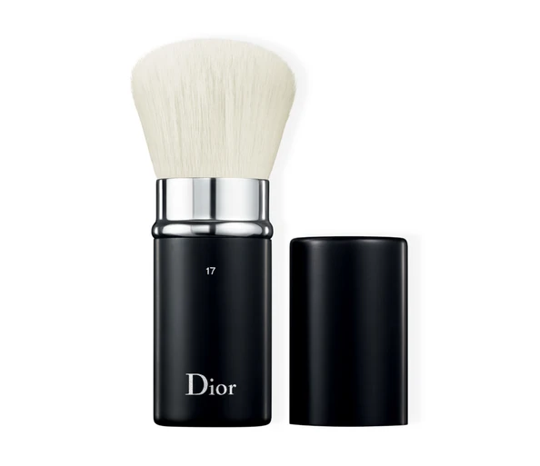 DIOR Backstage Kabuki Brush  N°17