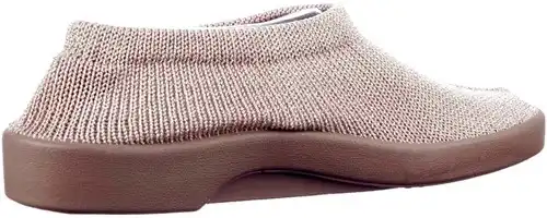 1141 arcopedico beige - maat 37 Gehaakte schoen beige - maat 37 Calandschoen