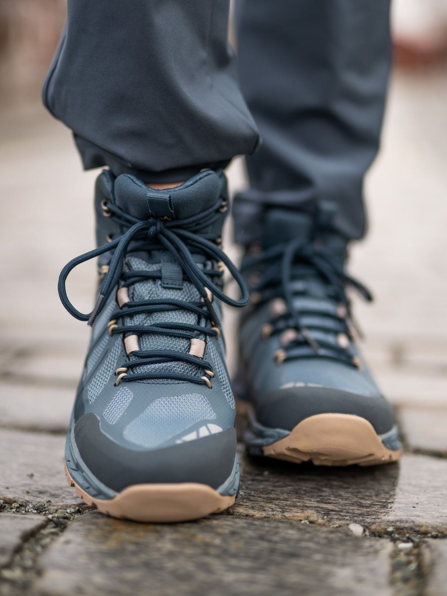 1222 Hiking Sko