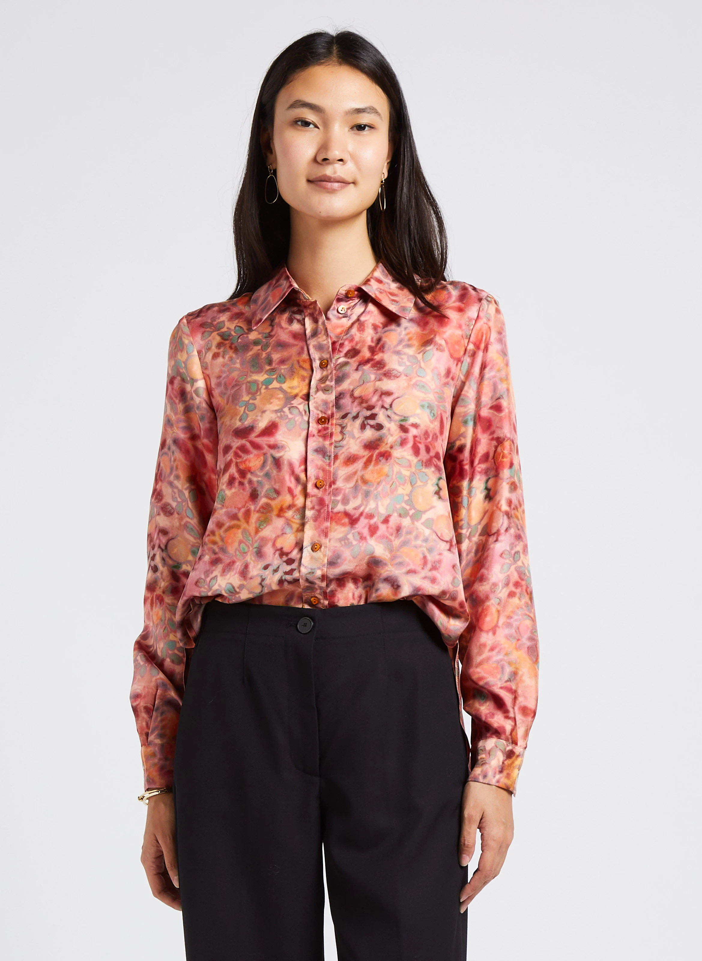 ARLES - Chemise col classique imprimée en soie | Multicolore