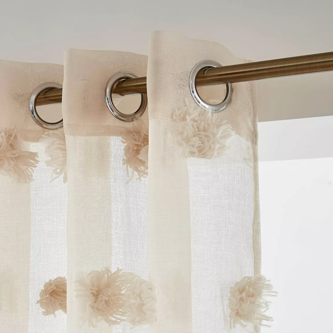 Voilage oeillets pompons (280 x 240 cm) Suzie Beige