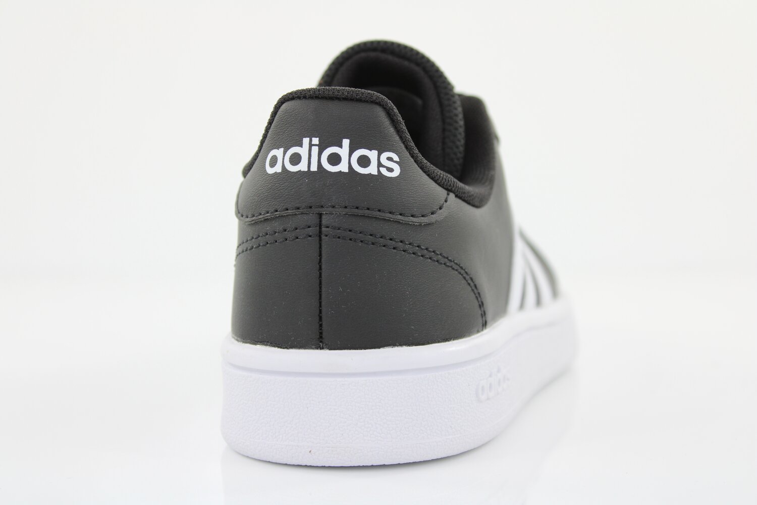 Adidas Sneaker