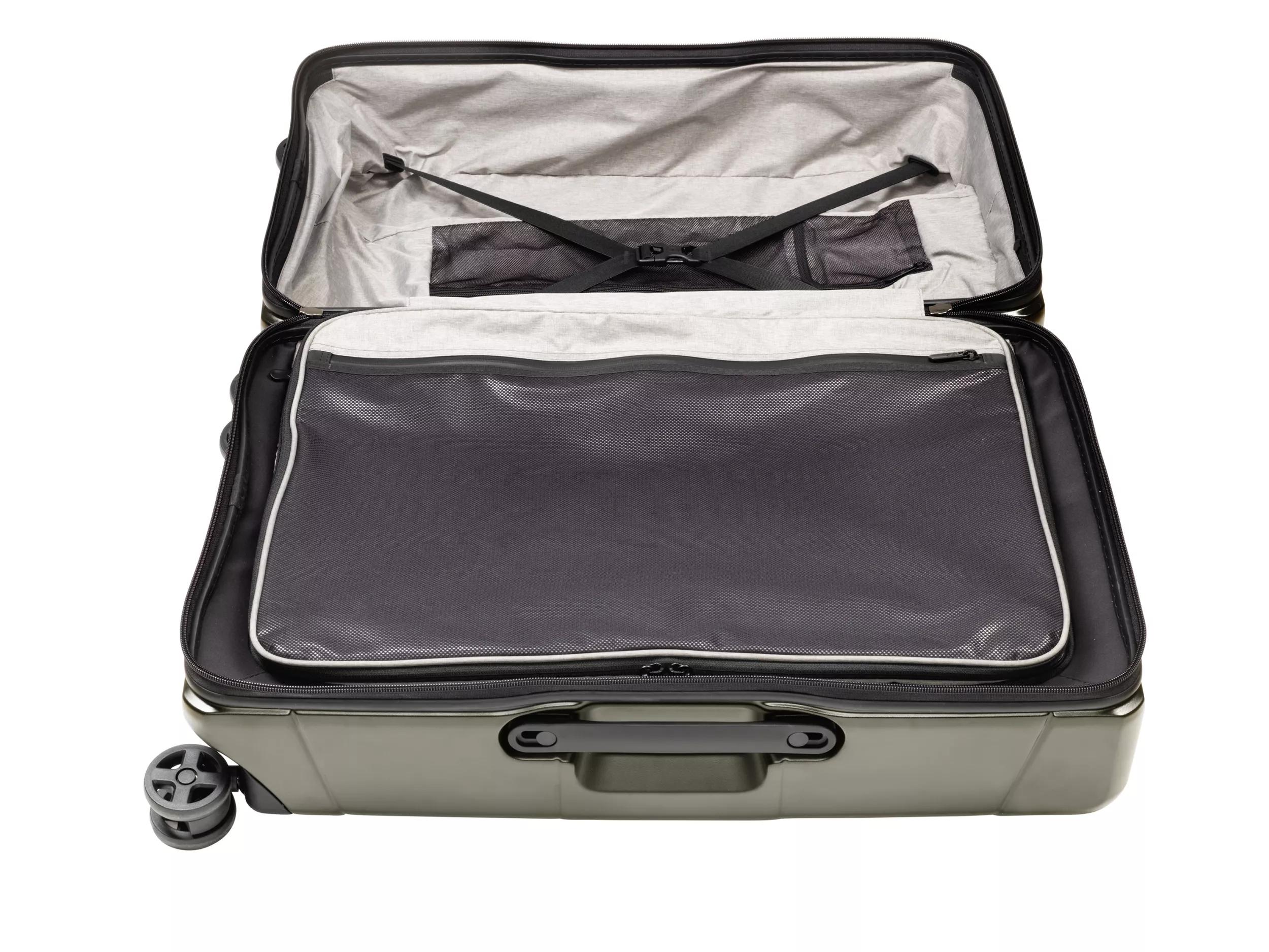 Lexicon Hardside Global Carry-On-titan