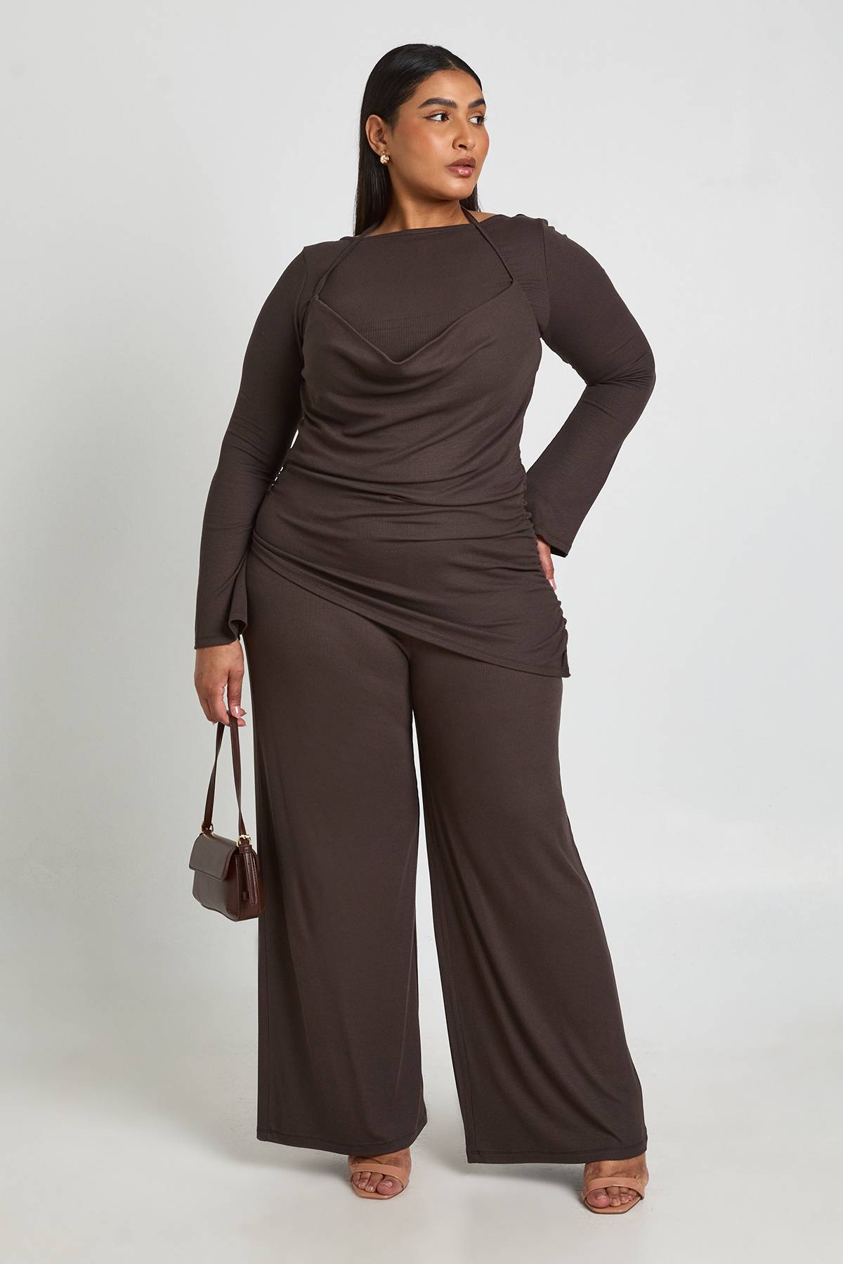 boohoo Pantalon Large À Double Épaisseur En Maille Côtelée Grande Taille