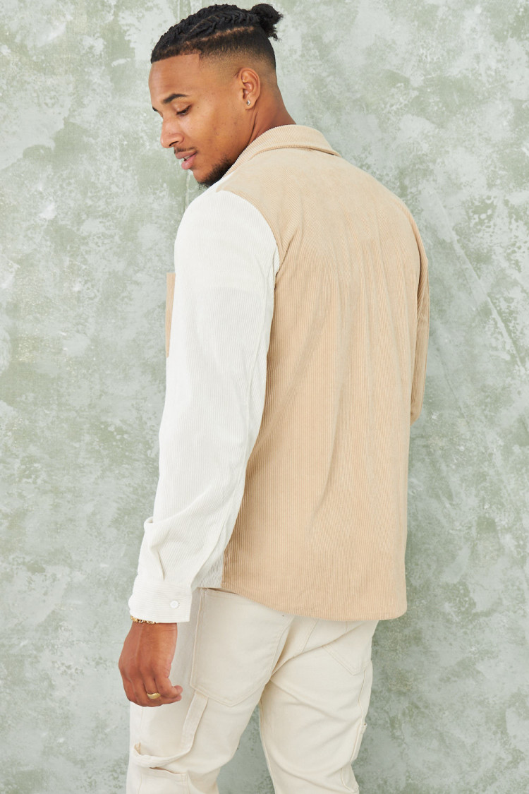 Chemise bicolore beige et écru en velours côtelé